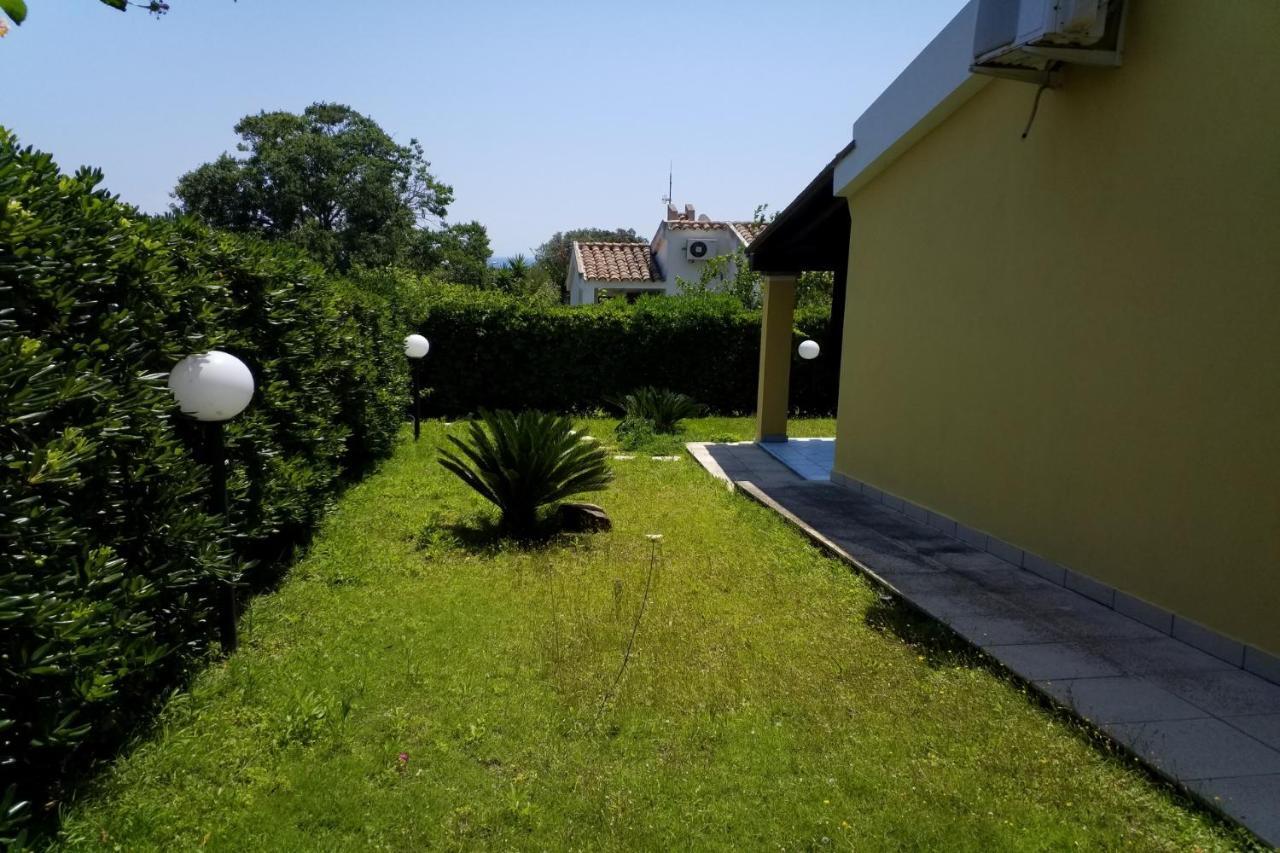 Villa Azzurra Nel Centro Di Costa Rei Exterior photo